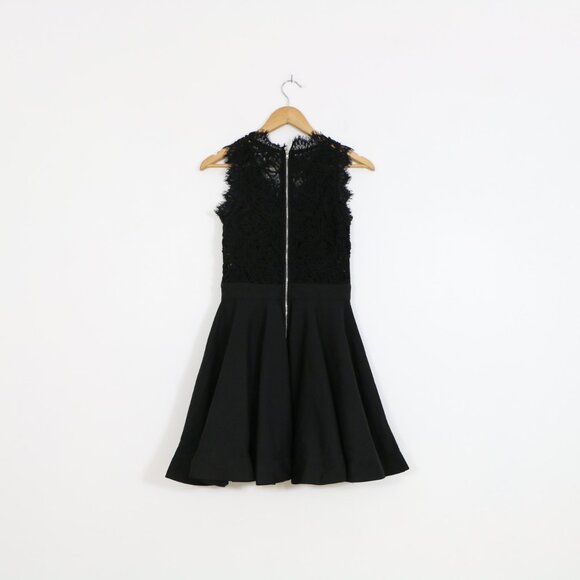*Luxxel Black Lace V-Neck Dress - Picture 8 of 8